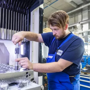 CNC lapmarós állás